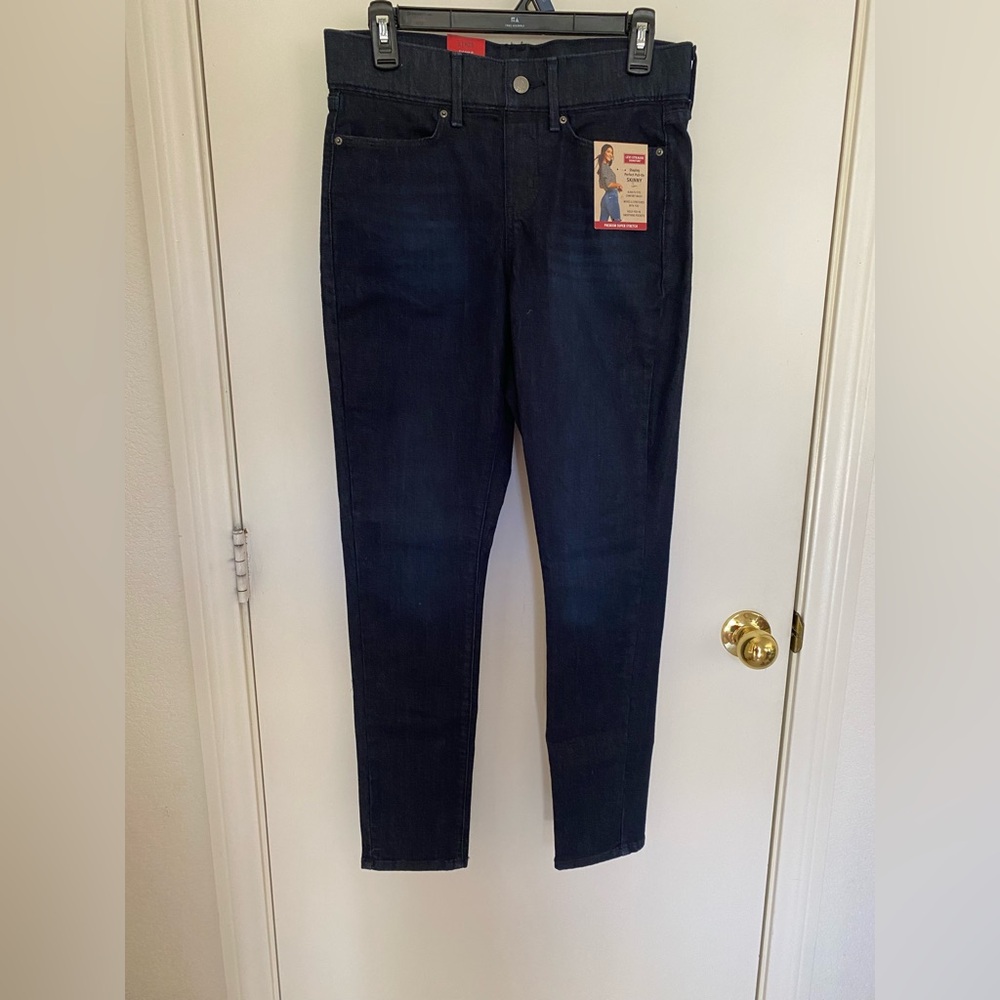 Levi's Signature Pull on Dark Indigo Jeans